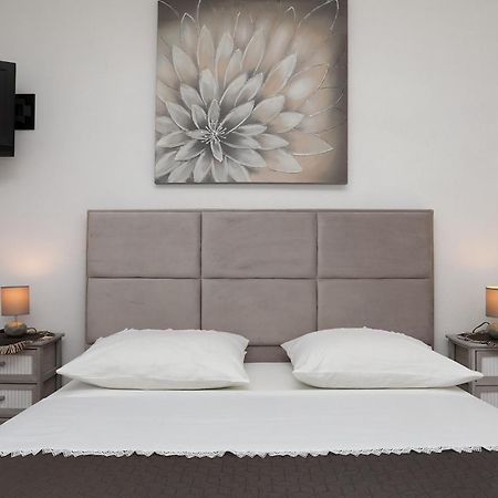 Apartments Itd Трогир Екстериор снимка