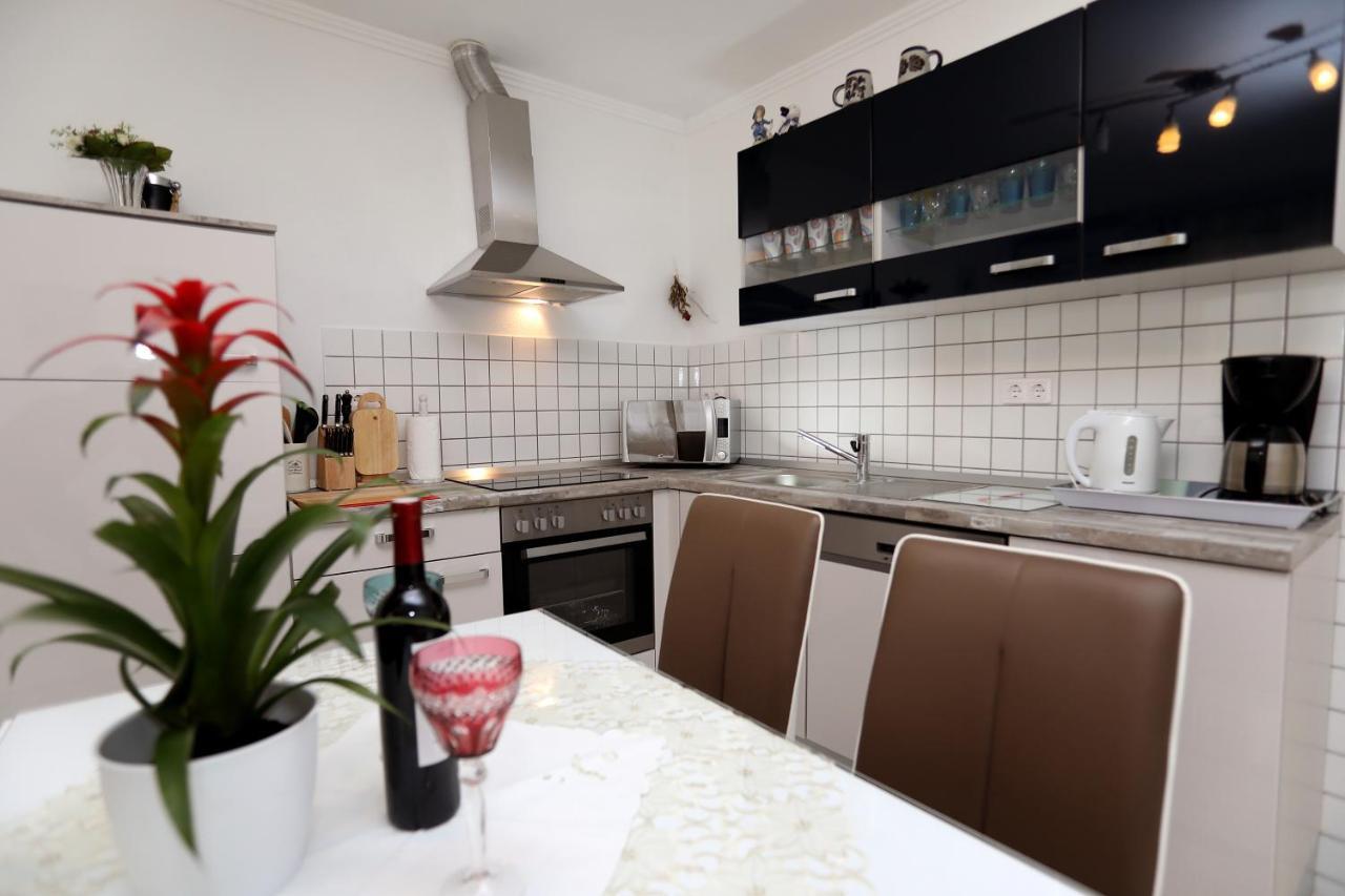 Apartments Itd Трогир Екстериор снимка