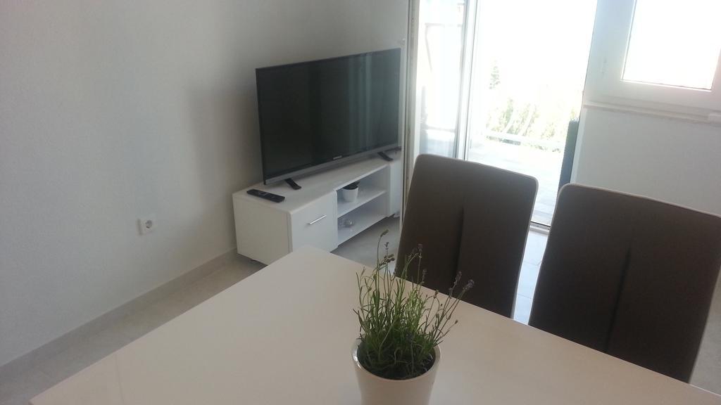 Apartments Itd Трогир Стая снимка